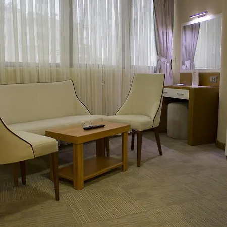 Hotel Yol Is 3*
