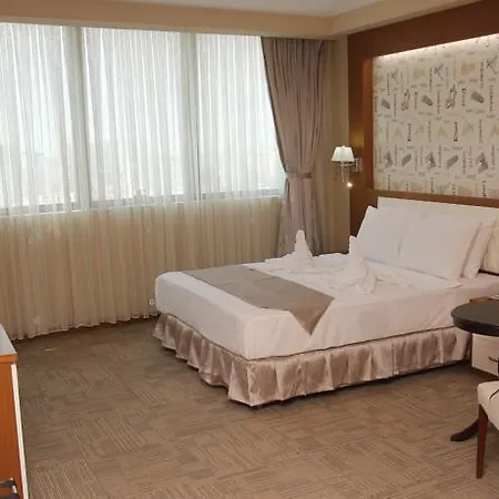 Yol Is Hotel 3*