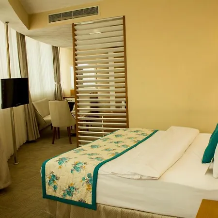 Hotel Yol Is 3*