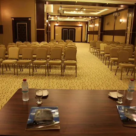 Yol Is Hotel Adana